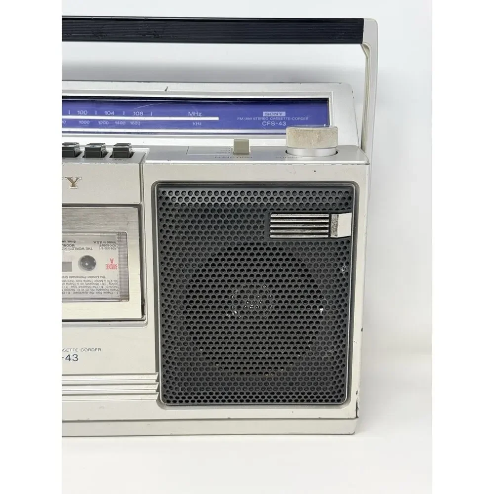 Sony CFS-43 Boombox AM FM Cassette Player Tested No Battery Cover